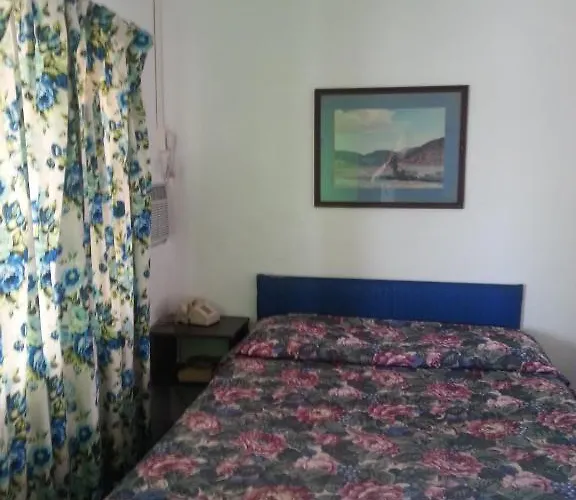 Scotsman Motel 3*